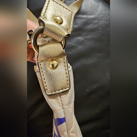 Coach Daisy Floral print Y2K Cream canvas Signature Swing Poppy Crossbody EUC - Picture 12 of 16